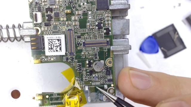 Ремонт GoPro Hero 3+. Замена USB разъема. смотреть онлайн