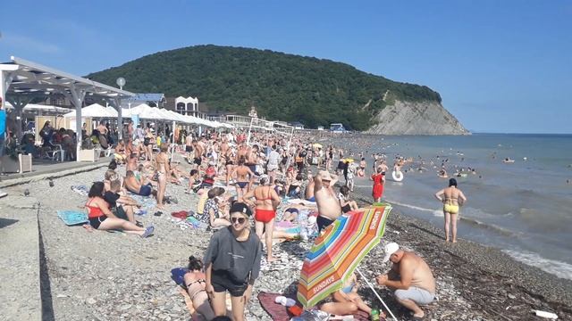 Архипка живые фото в октябре. Какое время в архипо осиповке. Архипо-осиповка 2021. Архипо-осиповка 2021. Смотровая площадка архипо осиповка.