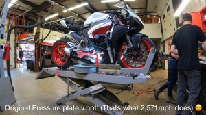 Ducati Panigale V2 Clear Clutch Cover Installation. Essential Ducati Mods!
