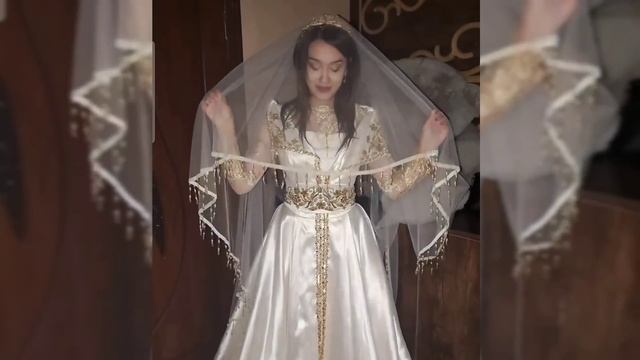 ХОНЗОДА ИЛК БОР КАЙНОНАСИ УЙИДА САМАРКАНТДА БОРДИ БАХТЛИ БУЛИНГ смотреть онлайн