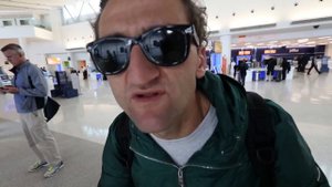 Семейная поездка. Кейси Нейстат на русском