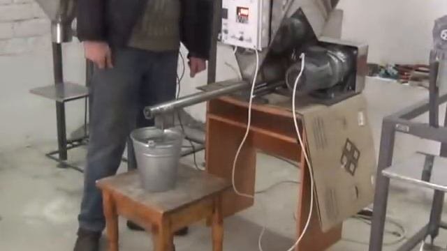 ШНЕКОВЫЙ ДОЗАТОР  для малых доз, Shnekovyy Dozator, Screw Dispenser