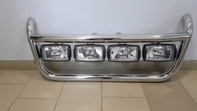 держатель фар на решетку радиатора для DAF XF смотреть онлайн