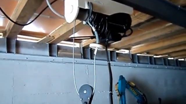 Кран-балка своими руками. Грузоподъёмность 500/1000 кг. L-11м.Crane beam with their hands. смотреть онлайн