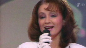 Всенародно любимая певица София Ротару принимает поздравления с юбилеем