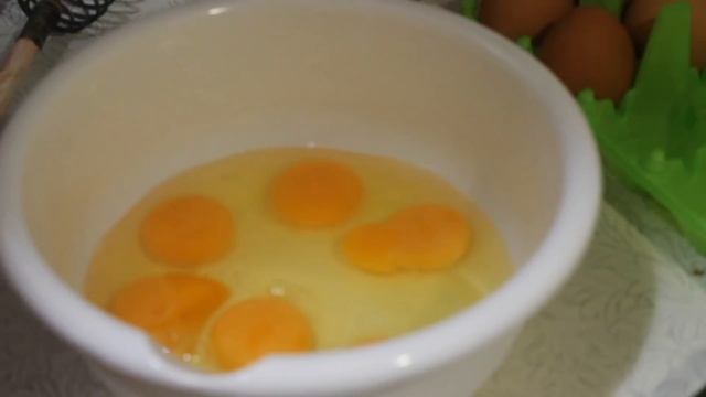 запекаем РЫБУ С КАРТОФЕЛЕМ в яично майонезном соусе смотреть онлайн