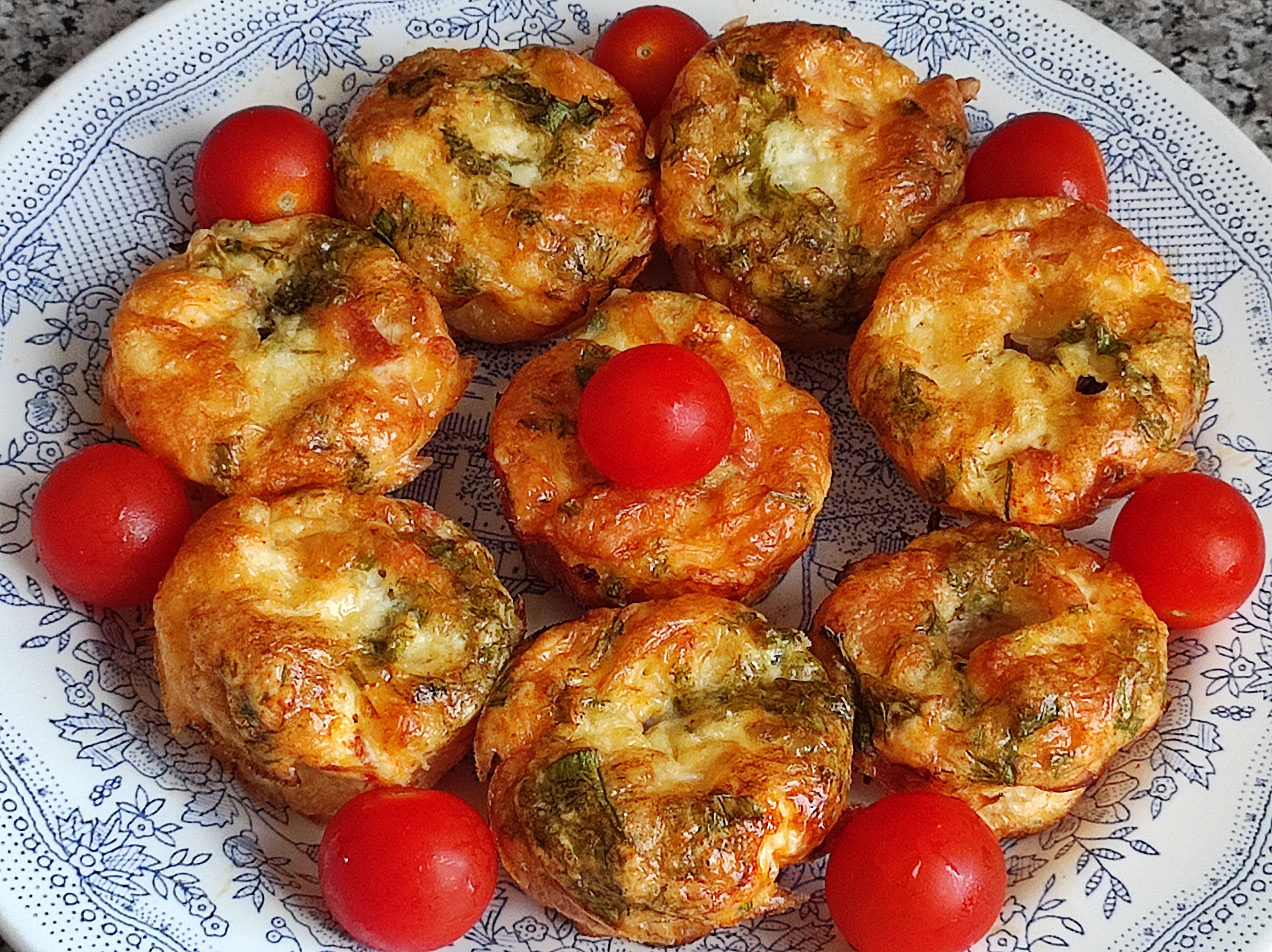 СУПЕР КУХНЯ!  Самый вкусный завтрак или перекус по- новому.  Простой кулинарный видео рецепт.