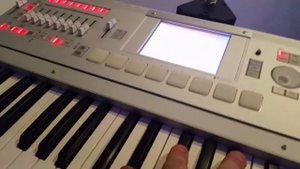 KORG M3 61 XP Music Workstation + RADIAS Board