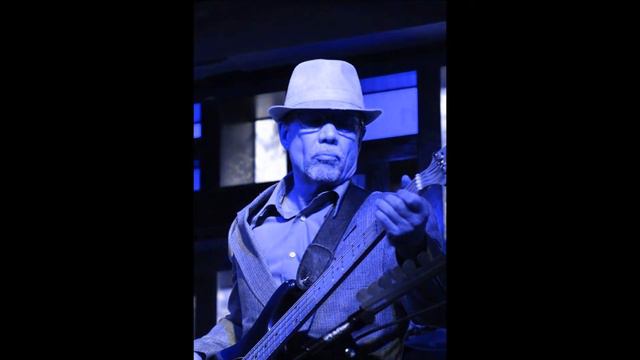 Sacred Union with Too Much смотреть онлайн