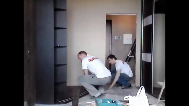 Сборка двух радиусных шкафов купе