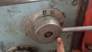 Ремонт токарного станка 16д25, суппорт, фартук, резцедержатель, коробка перебора