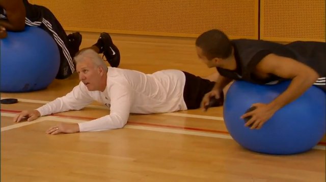 Тренировка Сан-Антонио Сперс!!! смотреть онлайн