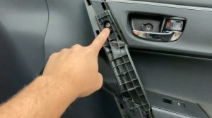 Toyota Corolla - как снять обшивку двери/Toyota Corolla - how to remove door trim