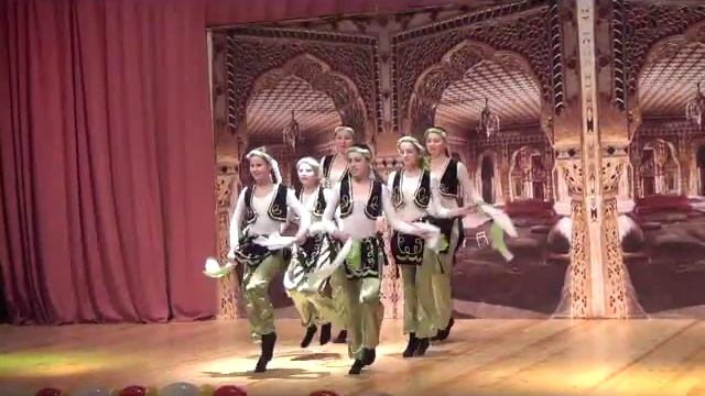 Коллектив "Семирамис". Танец "Халай". смотреть онлайн