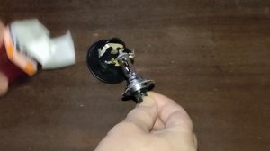 Заміна лампочки ближнього світла в VW Touran 1T