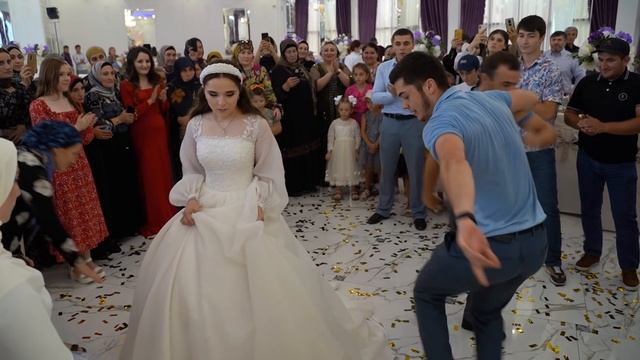 СВАДЬБА В КИЗИЛЬЮРТЕ АВАРСКАЯ ЗАЖИГАТЕЛЬНАЯ СВАДЬБА В БАНКЕТНОМ ЗАЛЕ ЖЕМЧУЖИНА ?? смотреть онлайн