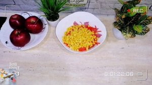 салат с копчёной колбасой и сухариками | салат с корейской морковью