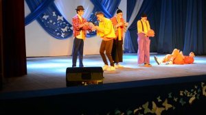 реприза "ГАДЖЕТЫ" ( школа-студии мим клоунады г Ирбит)