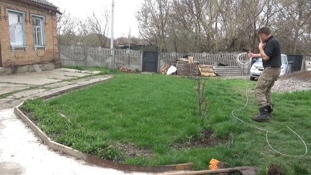 Завтрак, холодец, бордюр из шлакоблока, сад , розы подождут , пора на ДР, Шаповаловы влог, 18.04