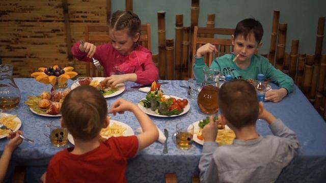 Мне 6 лет! Отмечаем день рождения! | I am 6 years old! We celebrate a birthday! | Max's Day смотреть онлайн