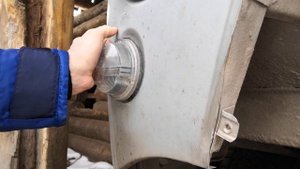 Замена штатного переднего фонаря на фонарь ПФ-130 с ДХО на УАЗ Буханке