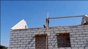 Сам построил недорогой дом.Построил дом.Построил себе дом.Дом из газобетона.Построил сам.