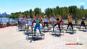 Фитнес на батутах на пирсе июль 2015