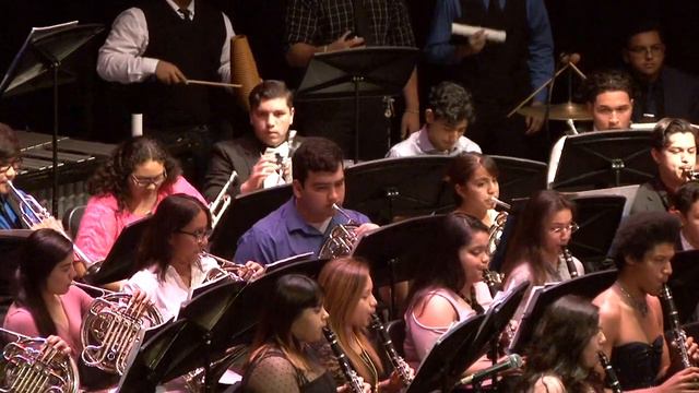 SEIS MANUEL - Thomas Jefferson Wind Symphony смотреть онлайн