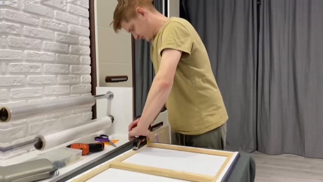 1 часть фотопечать на холсте.