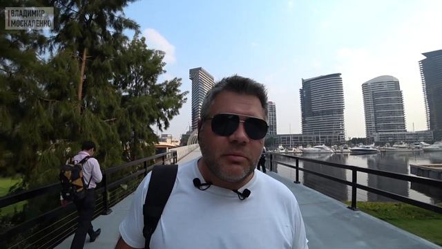 Мельбурн. Небоскребы района Docklands. Ферма и летучие лисицы