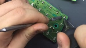 Audi A8 D3 - Замена диодов задних фонарей.