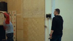 Как метать нож. Техники метания ножа