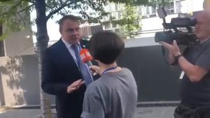 ПЕТР ТОЛСТОЙ ИЗГОНЯЕТ БЕСОВ ИЗ ГРУЗИНСКОЙ ЖУРНАЛИСТКИ