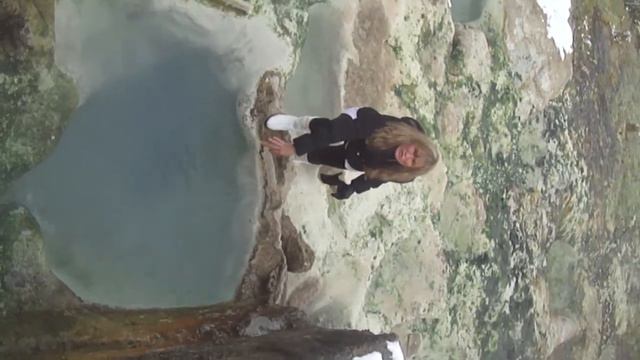 серный источник. смотреть онлайн