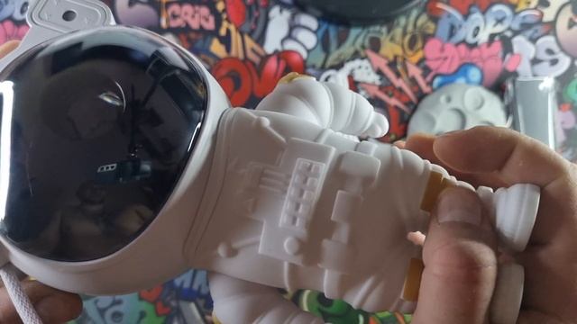 ночник проектор космонавт смотреть онлайн