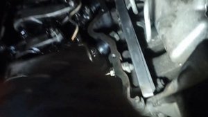 Toyota Land cruiser 100 замены сальников форсунок и регулировка клапанов