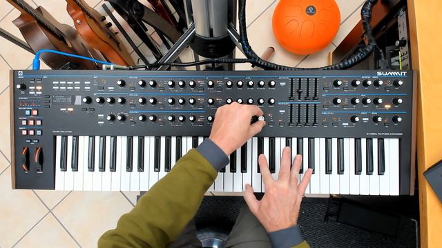 Novation Summit Play and Tweak - Sounds Only - All My Favorite Multi Patches - No Talk - Part 2 смотреть онлайн