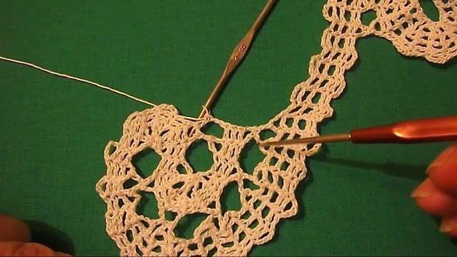 КВАДРАТНАЯ САЛФЕТКА (БРЮГГСКОЕ КРУЖЕВО). ЧАСТЬ 3
