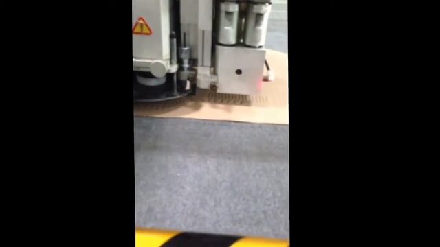 RZ CUT 2510 пробивка отверстий разных диаметров смотреть онлайн