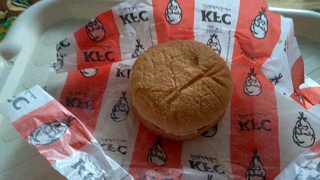 Чикенбургер (kfc) новинка 2022г