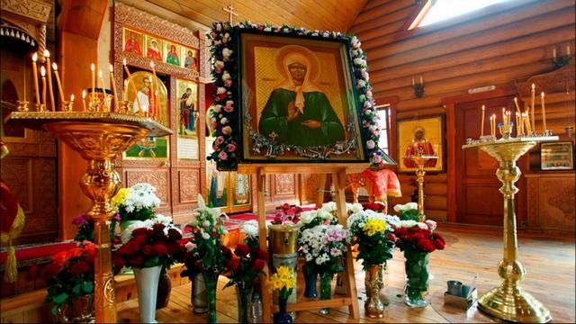 Матрона Московская. 2 мая День памяти одной из самых почитаемых святых. Молитва  Матроне Московской