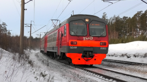 ЭД4М-0093 сообщением Екатеринбург-Пасс. — Нижняя