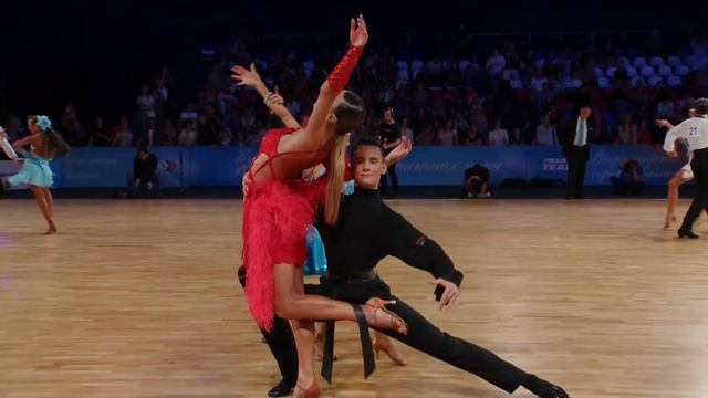 "В РИТМАХ ЛЕТА 2023" соревнования по спортивным танцам Юниоры 2 латина, финал смотреть онлайн