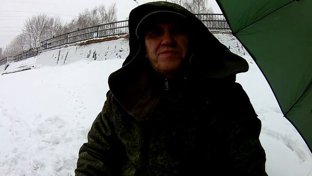 Рыбалка на маховую удочку зимой