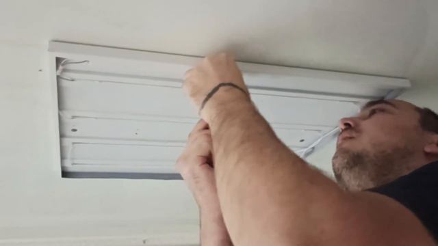 Купили дом в станице Краснодарского края Делаем освещение на летней кухне / Питерцы смотреть онлайн