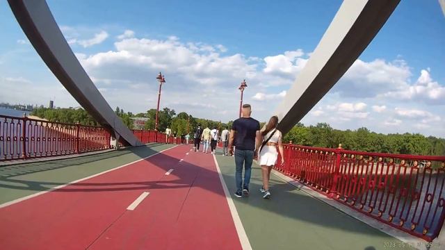 Киев. Сейчас. Пешеходный мост  на Труханов остров  15 05 2023