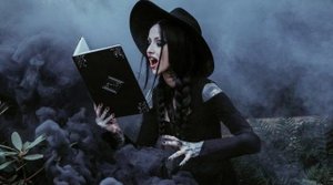 СПАСИТЕЛЬНЫЕ РИТУАЛЫ. ЛЮДИ ГОВОРЯТ. ГОЛОСОВЫЕ. ВЕДЬМИНА ИЗБА. ИНГА ХОСРОЕВА