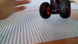 Лего самоделка машина с колёсами которые поворачиваются !!!