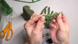 Елочка своими руками.  Легко и просто.