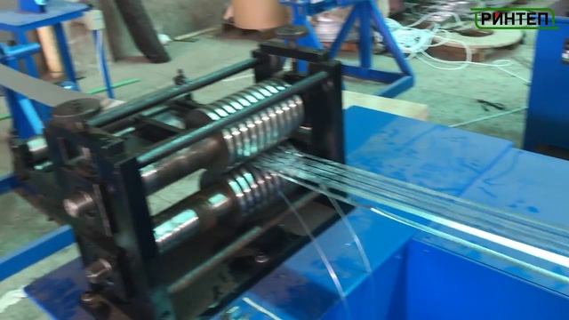 Узкая продольно-резательная машина для производства металлических гибких шлангов смотреть онлайн